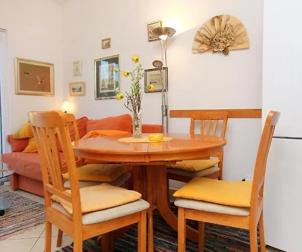 Апартаменты By The Sea Mavarstica, Ciovo - 9432
